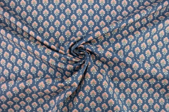 26338-09PL ''Oriental Floral'' print