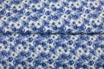 27900-09TR ''Floral Simplicity'' print