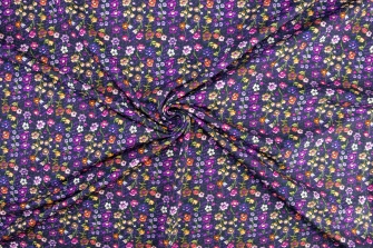 26205-14 ''3D Floral'' print