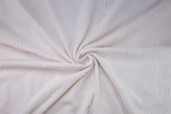 19754-22 ''Offwhite'' Jaquard Dots