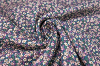 26141-12HD ''Millefleurs'' Mousseline print