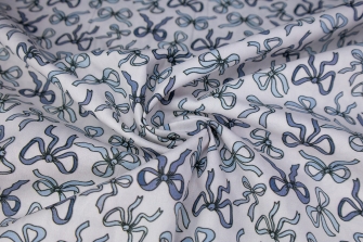 26139-09PL ''Ribbons'' print