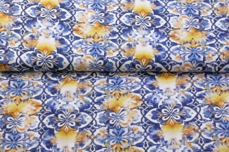 27853-15VW ''Floral Kaleidoscope'' print