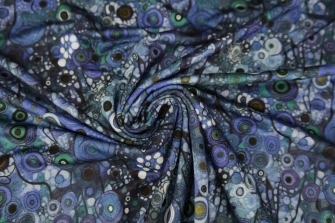 26817-09VI “Retro Spin” Viscose-jersey print