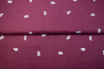 27423-11 ''Tiny Paisley'' Embroidery