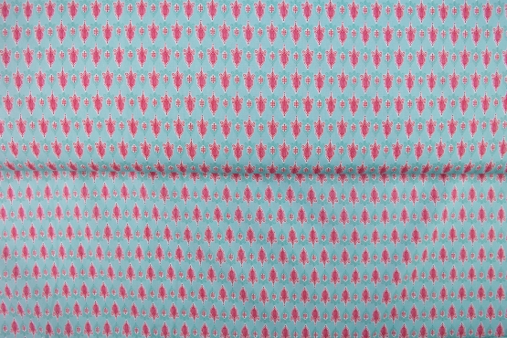 26341-99PL ''Patterned'' print