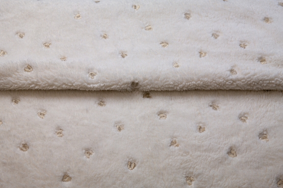 19764 - Gold embroidery fur