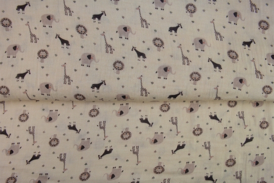 26149-02HD ''Tiny Safari'' Mousseline print