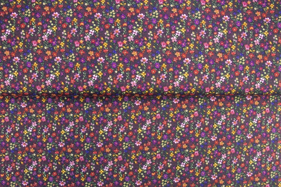 26205-11 ''3D Floral'' print