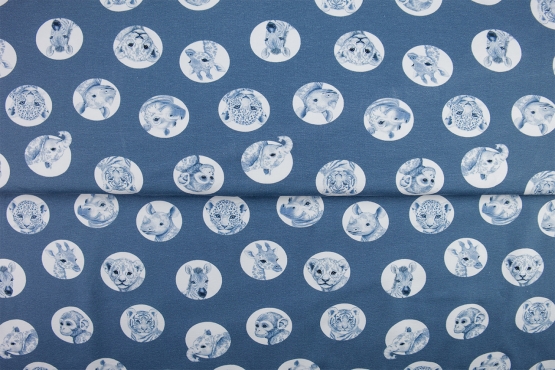 26346-09TR ''Peek-a-Blue'' print